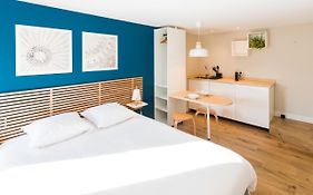 Studios De La Nuee Bleue